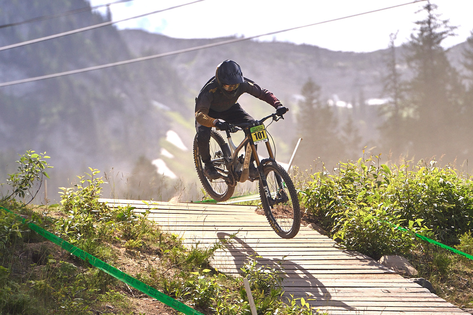 Mullet vs 29er: Which Wheel Setup Wins for BC Enduro Riding?
