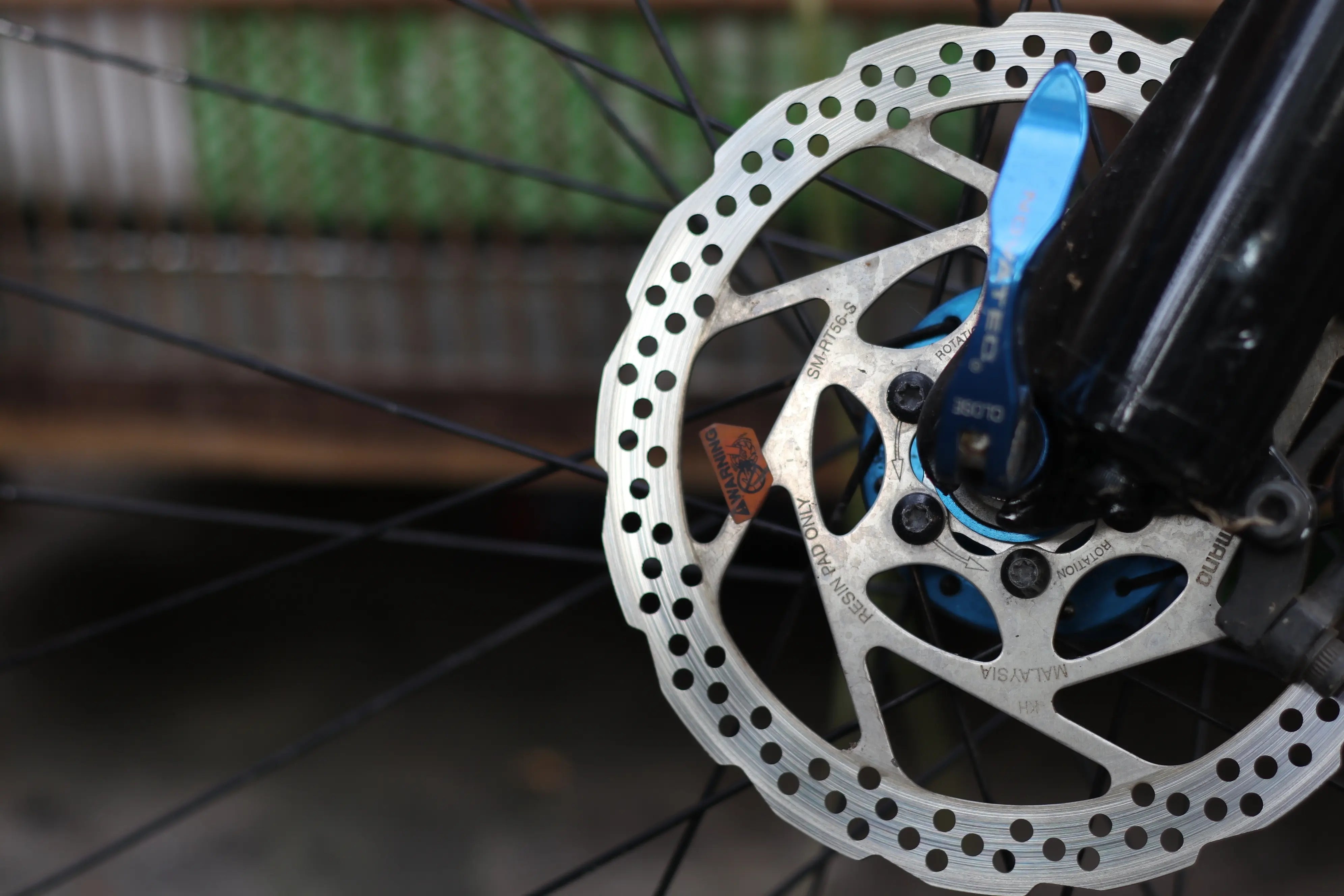 Hope vs Shimano vs SRAM Brakes: Which MTB Brake Brand Is Worth It in Canada?