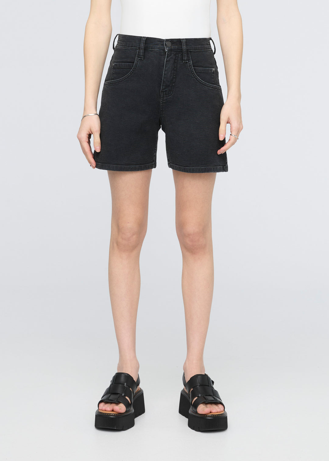 DUER Women's Stretch Canvas High Rise Relaxed Short