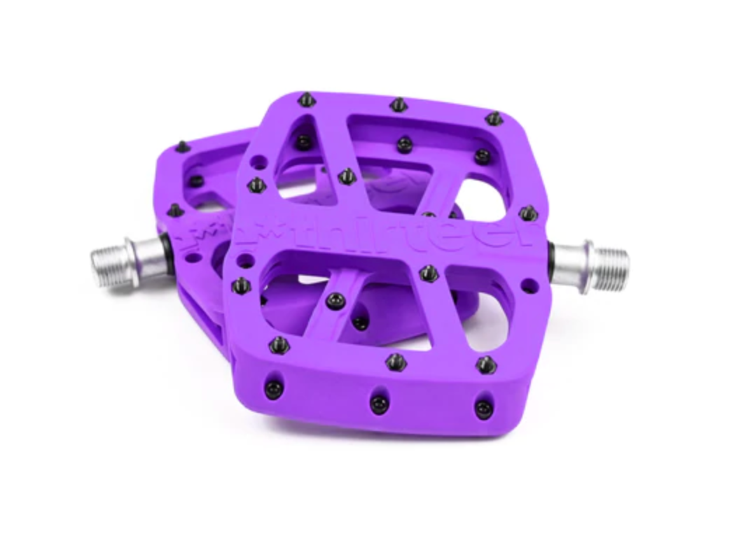 E13 Base Flat Pedals