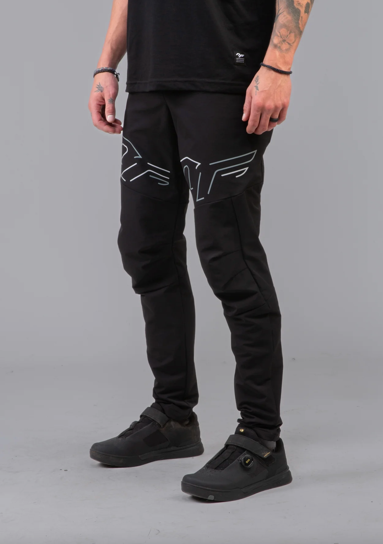 NF DP4 - 1/2 Pants - Black / Grey