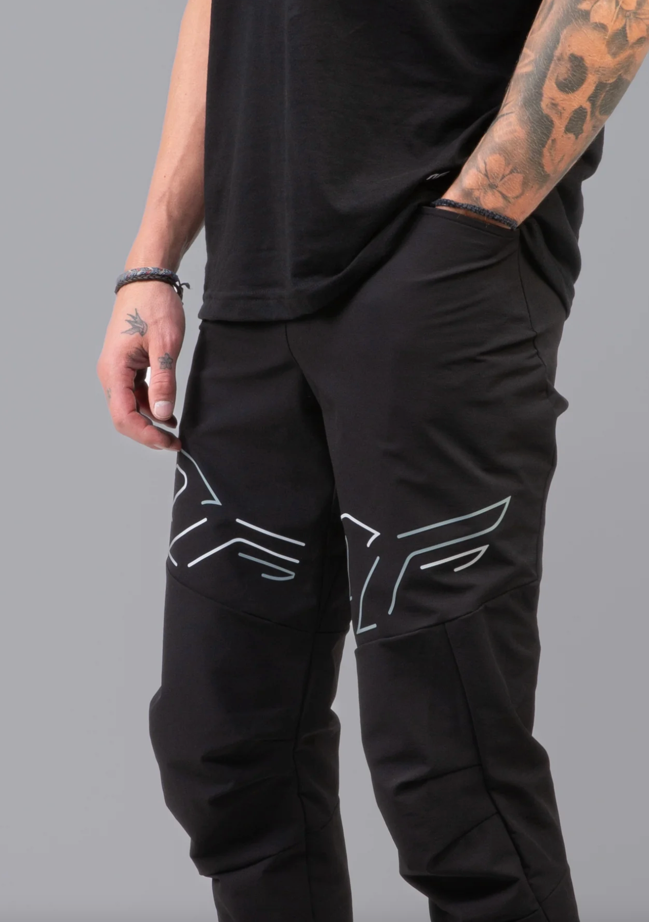 NF DP4 - 1/2 Pants - Black / Grey